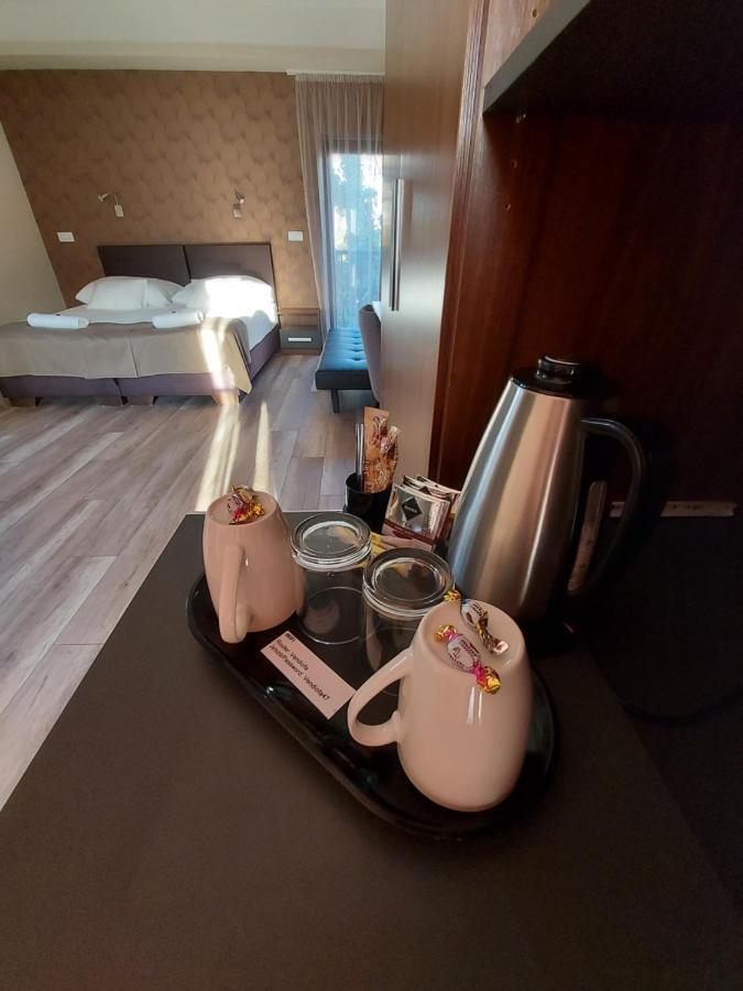 Ven Diofa De Lux Panzio Bed and Breakfast Szeged Eksteriør billede