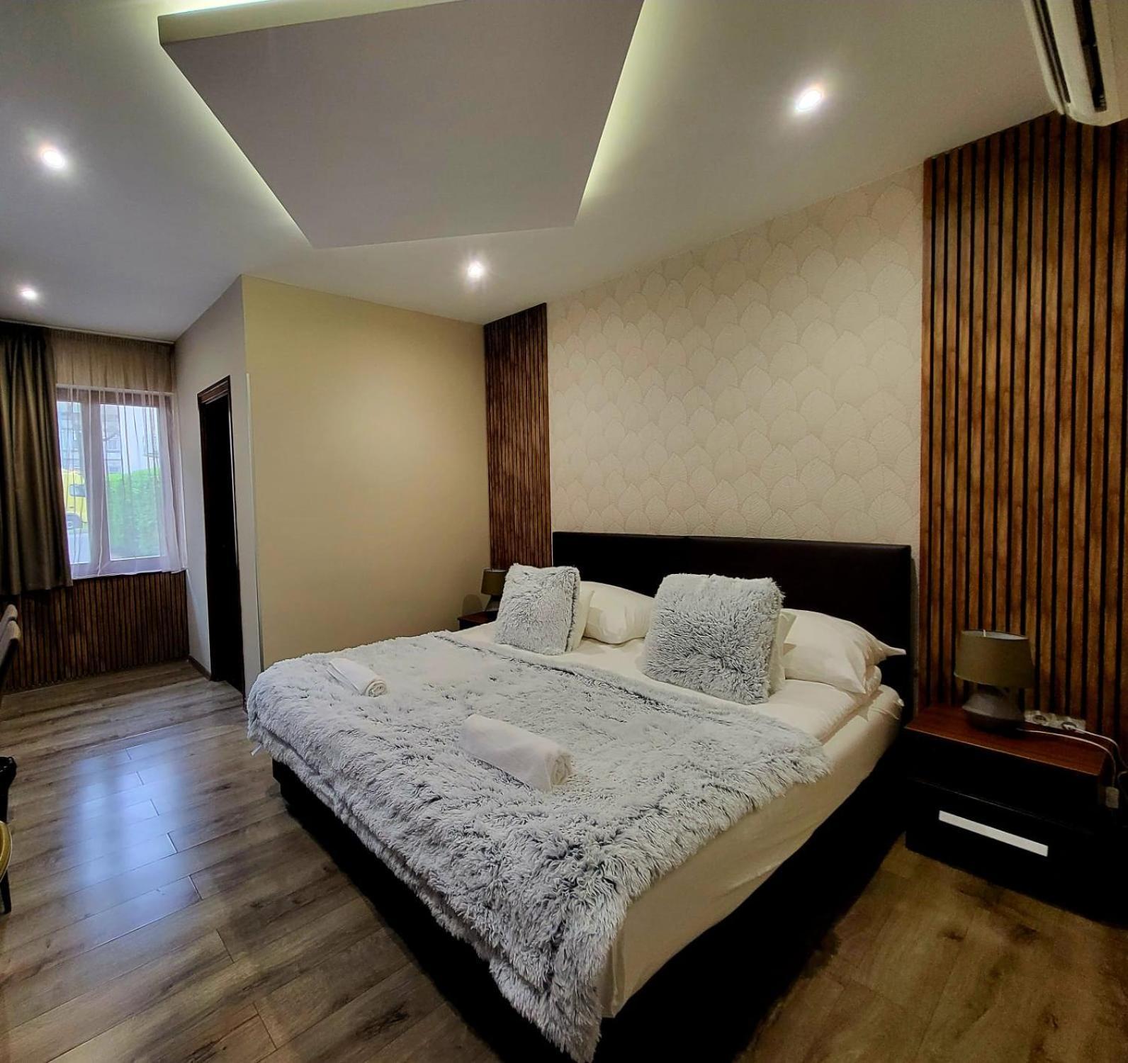 Ven Diofa De Lux Panzio Bed and Breakfast Szeged Eksteriør billede